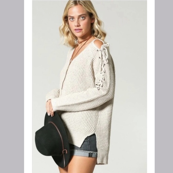 Kye Mi Cold Shoulder Oatmeal Waffle Tie Sweater S - Picture 5 of 10